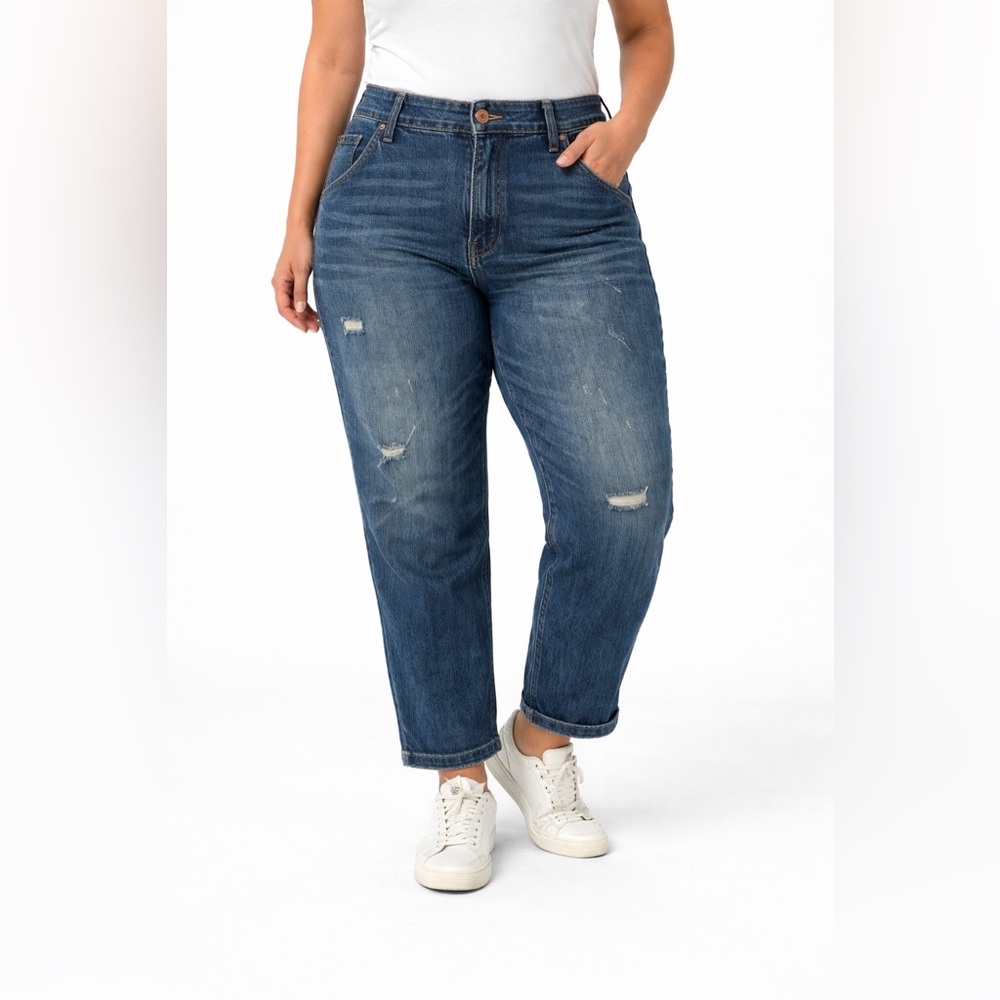 Anthropologie Pilcro The Wanderer Ultra High Rise Relaxed Jeans - Size 32